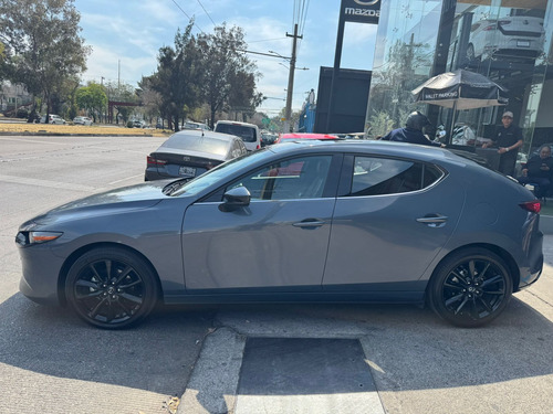 Mazda Mazda 3 2.5T Signature Hatchback At