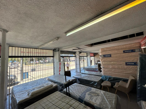Gran Local 900 M2 - Apto Todo Rubro - Frente Al Quilmes Factory (quilmes Oeste)