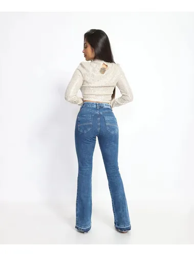 Cal a Jeans Feminina Flare Petit Ideal Para Mulheres Baixas R 219