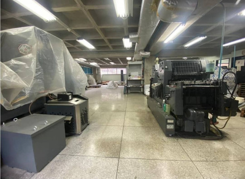 En Venta Edificio Comercial E Industrial En Boleíta Norte Bb