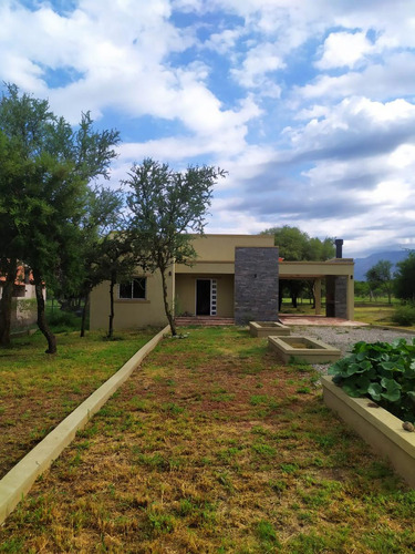 Casa En Venta De 122 M 2 En Carpintería San Luis