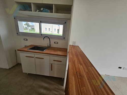 Casa En Venta 4 Ambientes En Santa Lucia - Pilar Del Este