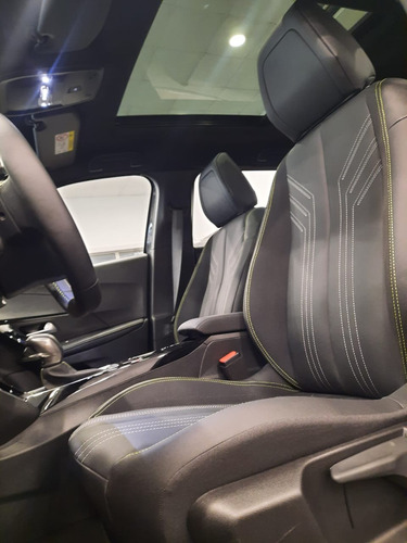 Peugeot 2008 1.0T Gt