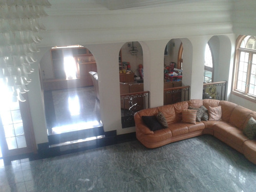 Imagen 3 de 14 de Oportunidad Se Vende Exclusiva Quinta Altos De Guataparo