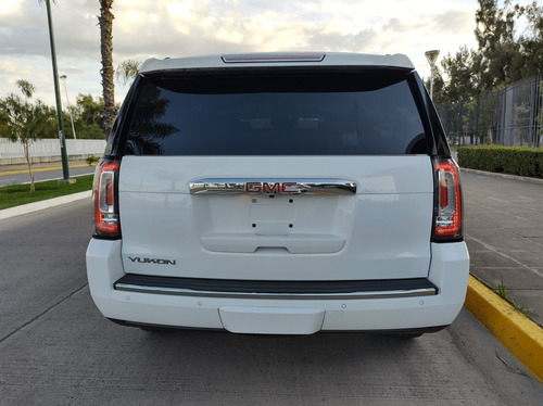 Imagen 6 de 15 de Gmc Yukon 2015 6.2 Denali 8 Vel Awd Mt