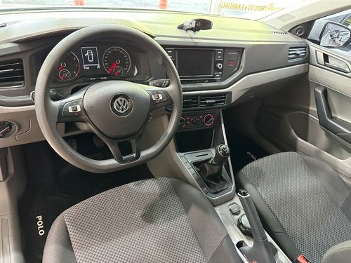 Imagen 8 de 10 de Volkswagen Polo 1.6 Trendline 5ptas Msi (l18)