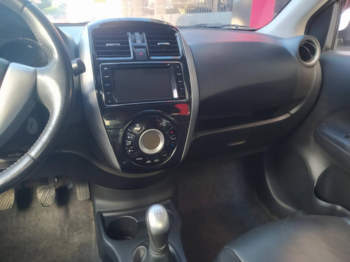 Nissan Versa VERSA SL 1.6 16V FlexStart 4p Mec.