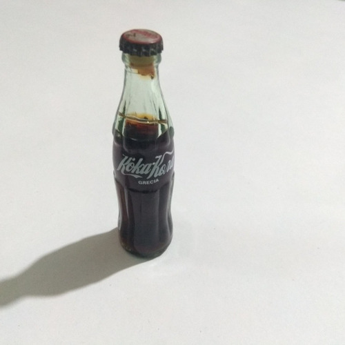 Coca Cola Grecia Botella De Vidrio Mini 8  Cm