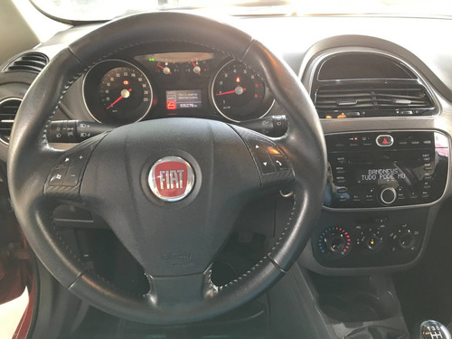 Fiat Punto 1.6 Essence 16v Flex 4p Manual