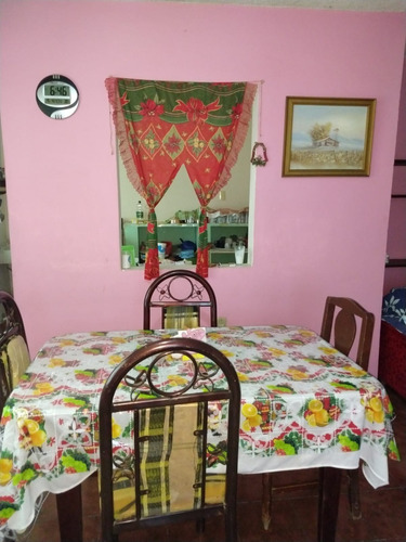 Imagen 1 de 12 de Casa Hogareña Con Accesibilidad A Varios Lugares