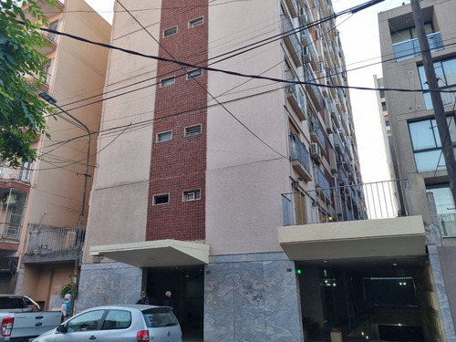 Imagen 3 de 15 de Departamento 3 Ambientes Con Gran Patio/ Ramos Mejía/ Céntrico