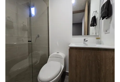 Moderno Apartamento En Envigado Con Vista Y Excelente Ubicación
