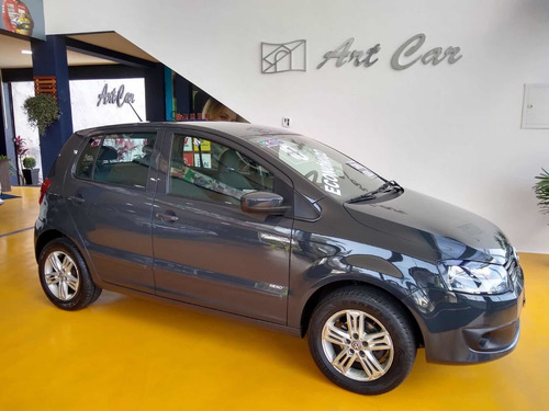 Imagem 2 de 11 de Volkswagen Fox Fox 1.0 Gll