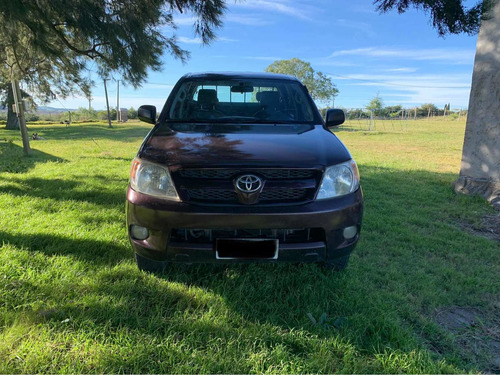 Toyota Hilux 2.5