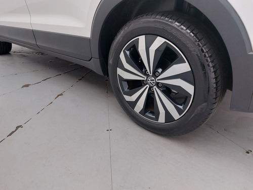Volkswagen T-Cross 1.4 250 TSI TOTAL FLEX HIGHLINE AUTOMÁTICO