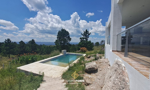 Venta De Vivienda En Lomas Del Tigre
