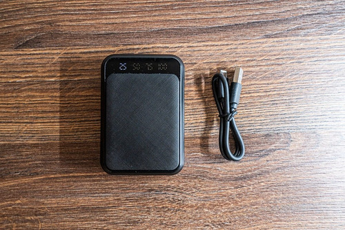 Imagem 5 de 7 de Powerbank Ultra Compacto 10000 Mah