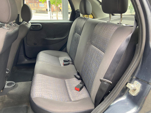 Chevrolet Corsa Sedan Maxx 1.4 8v 4p