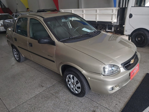 Imagem 2 de 5 de Chevrolet Classic 1.0 Flex