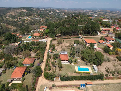 Imagem 2 de 14 de 6.000 M², Casa Sede E De Caseiro, Área De Lazer Com Piscina!