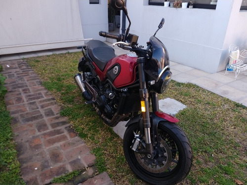 Imagen 1 de 12 de Benelli Leoncino 500