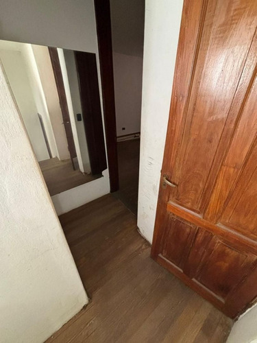 Casa En Floresta De 4 Ambientes