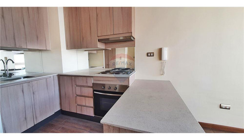 Oportunidad! 2d 2b Uno En Suite, 46 M2, Metro