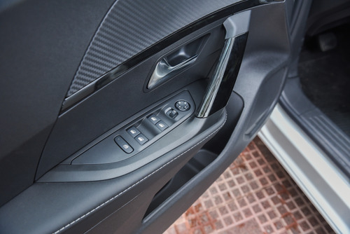 Peugeot 2008 1.0T Active