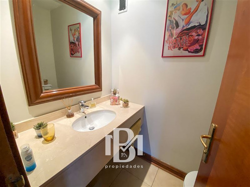 Departamento En Venta De 4 Dorm. En Las Condes