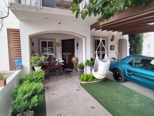 Casa En Venta En Santa Clara Etapa V Etpa, Chihuahua Chih.