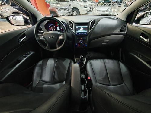 Imagem 7 de 14 de Hyundai Hb20s 1.6 Comfort Style 16v 2019