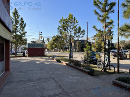 Imagen 3 de 5 de Excelente Local Comercial En Alquiler