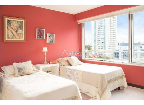 Imagen 3 de 12 de Apartamento En Alquiler Y Alquiler, Brava, Punta Del Este, 3 Dormitorios.