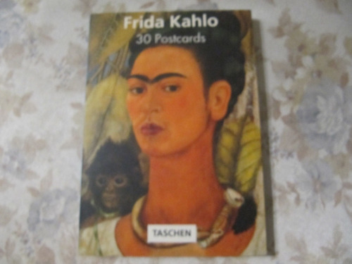 Frida Kahlo - 30 Postcards 