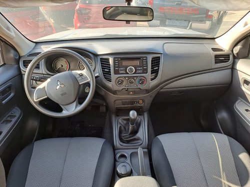 Mitsubishi L200 4x2 Diesel 2.4turbo Mt P.leasing 2024 0km