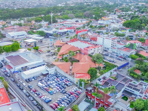 Local En Plaza Comercial Las Palmas En Cuernavaca Morelos $52,500.00 Mxn