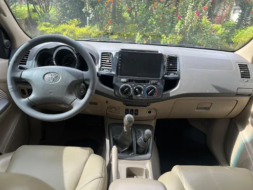 Toyota Fortuner 2.7l 4x4