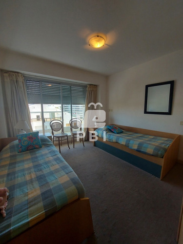 Apartamento 3 Dormitorios, Playa Brava - Torre Nueva York - Ref : Pbi12369