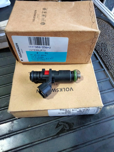 Inyector Gasolina Vw Jetta Bettle Original 06a906031ck