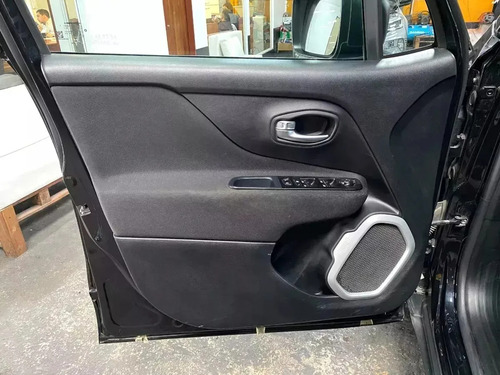 Jeep Renegade 1.8 Sport
