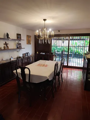 Prado Del Este (fm)
