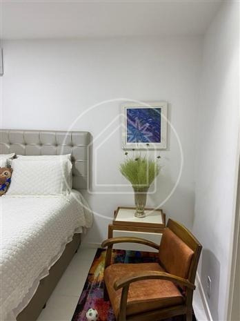 Apartamento - Ref: 884410