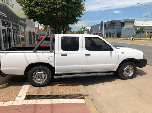 Nissan Np300 2.5 Cabina Doble 133cv 4x2 2013