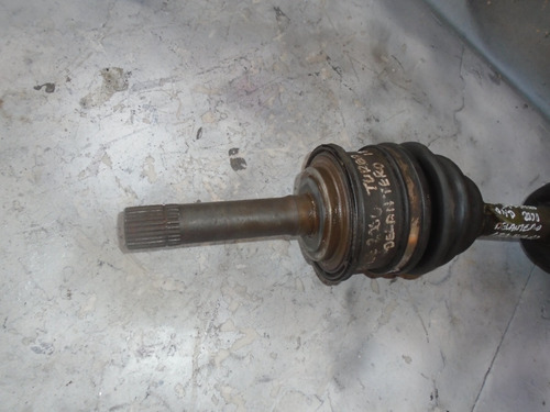 Imagen 2 de 3 de Vendo Eje De Flecha Delantero Izquierdo De Kia Sportage 2000