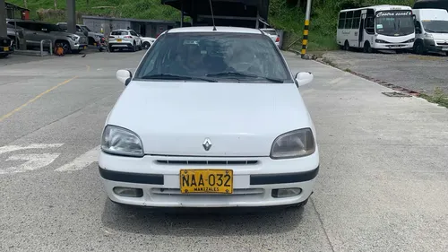 Renault Clio 1.4 S/a Con D/h Mt Modelo 1998