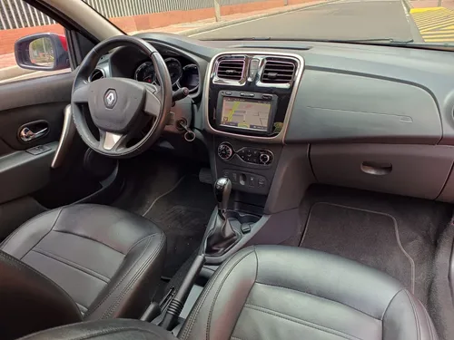 Renault Logan 1.6 Privilege / Intens