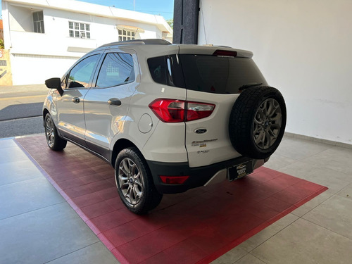 Imagem 6 de 17 de Ford - Ecosport 1.6 4p Freestyle Flex