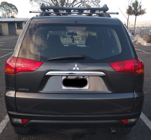Imagen 4 de 11 de Mitsubishi Nativa Sport 2010