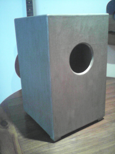 Cajon Peruano
