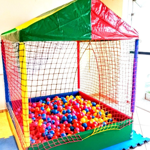 Aluguel De Mesas E Cadeiras, Toalhas, Decoração E Brinquedos